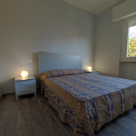 דירות לידו די קאמאיורה Casa Violina מראה חיצוני תמונה